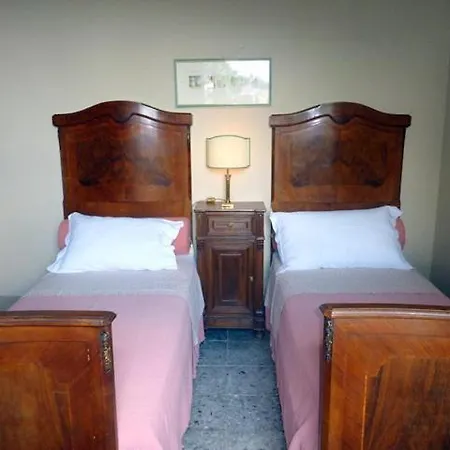 Sleeps 9 Pool Wifi Santa Vittoria in Matenano